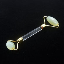 Load image into Gallery viewer, Jade Stone face roller